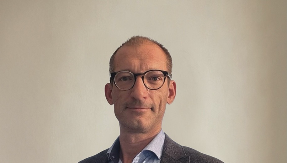 GRANT ALEXANDER SUISSE OUVRE UN BUREAU A ZURICH