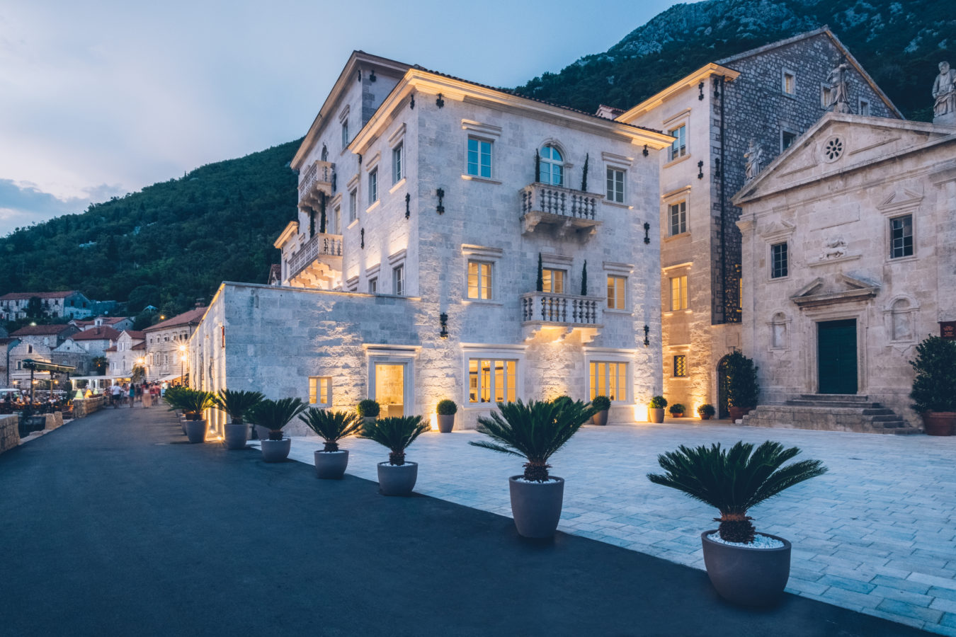 IBEROSTAR GRAND PERAST : UN PALAIS DU XVIIIe SIÈCLE POUR SAVOURER LA BEAUTÉ ET L’HISTOIRE DE LA MÉDITERRANÉE