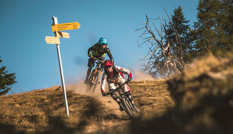 Coople signe un partenariat avec le Verbier E-Bike Festival pour le lancement de la première édition