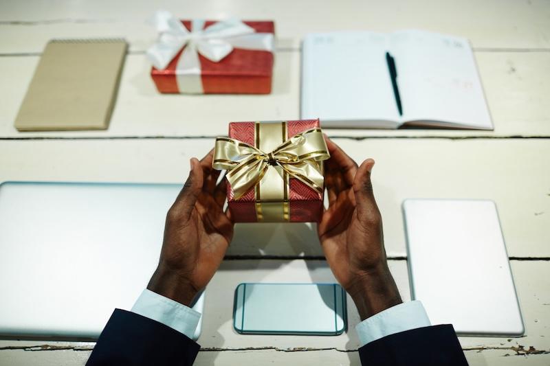Le cadeau d&rsquo;entreprise change de dimension auprès des sociétés suisses